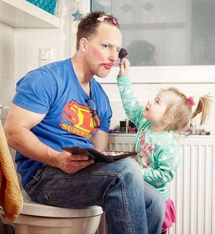 Ничто так не красит отцов, как их дочери: смешные фото