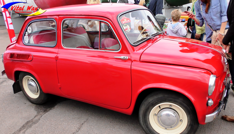 Выставка ретро автомобилей в Днепропетровске 2017 Выставка ретро автомобилей в Днепропетровске 2017 Интересное